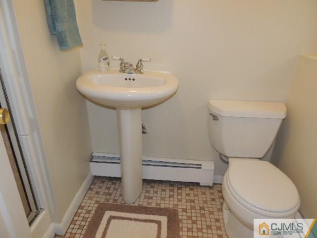 19 Landsdowne Road East Brunswick, NJ 08816 - Photo 11 of 18 Gallery Image 11
