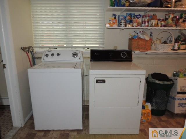 19 Landsdowne Road East Brunswick, NJ 08816 - Photo 12 of 18 Gallery Image 12