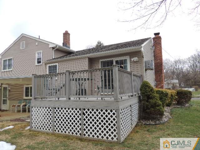 19 Landsdowne Road East Brunswick, NJ 08816 - Photo 16 of 18 Gallery Image 16