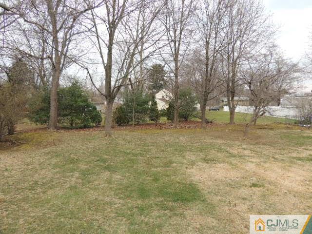 19 Landsdowne Road East Brunswick, NJ 08816 - Photo 18 of 18 Gallery Image 18