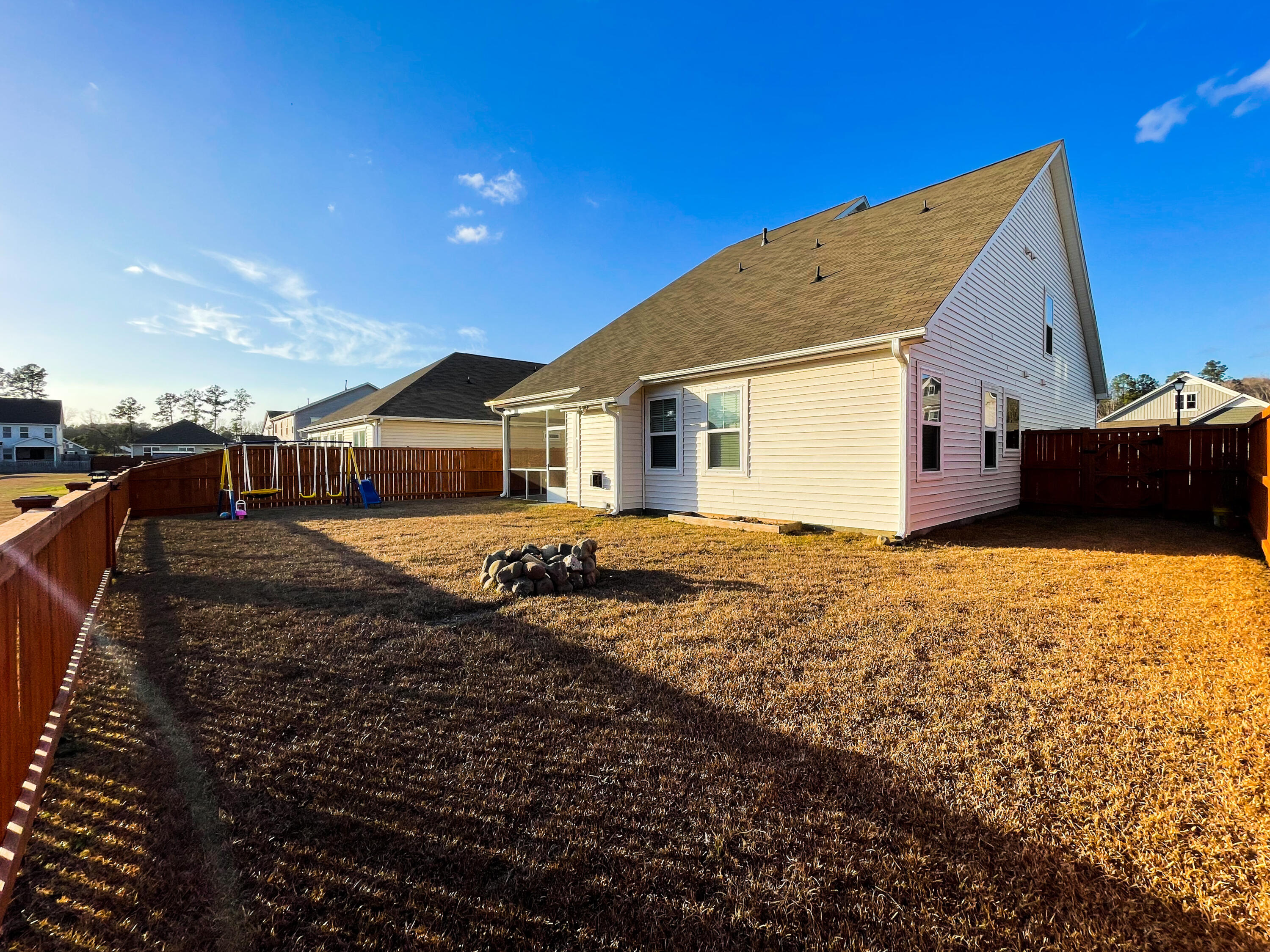 115 Nolin Road Moncks Corner, SC 29461 - Photo 6 of 43 76B9BFBD-D487-44EF-9038-C60D8DF8569B
