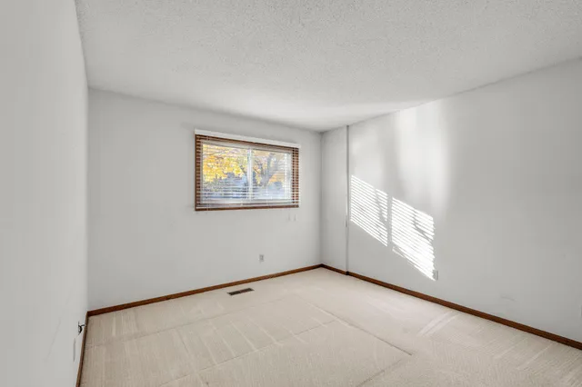 $199,900 | 4232 Magnolia Lane North, Unit 73, Plymouth, MN 55441