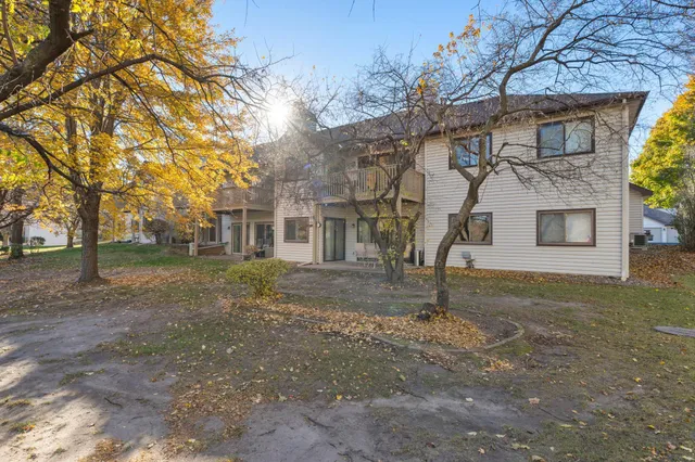 $199,900 | 4232 Magnolia Lane North, Unit 73, Plymouth, MN 55441