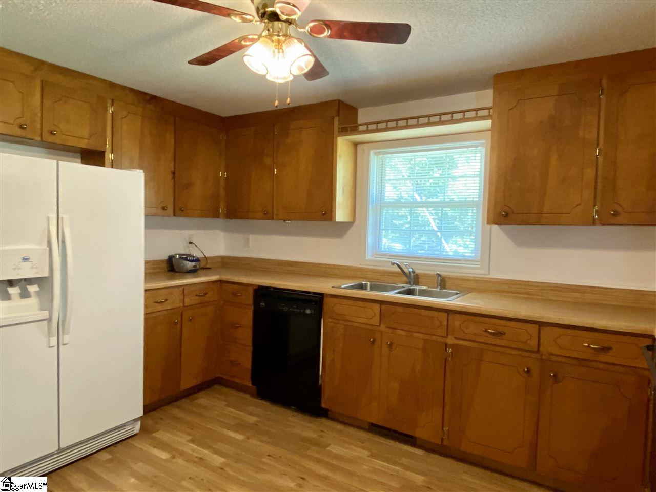 5425 Riverfork Road Waterloo, SC 29384 - Photo 5 of 26