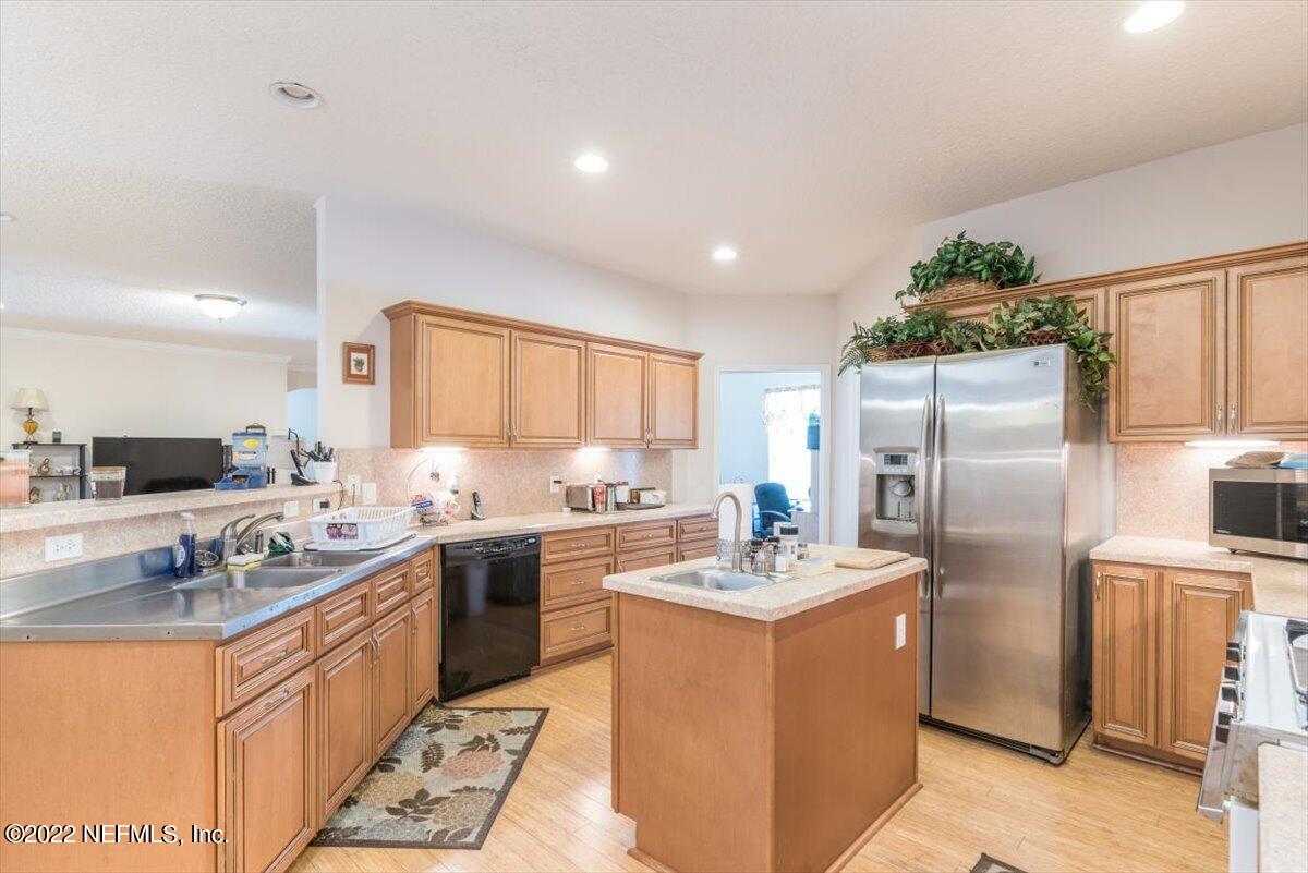 1823 Faye Road Jacksonville, FL 32218 - Photo 6 of 26 14-Kitchen 3