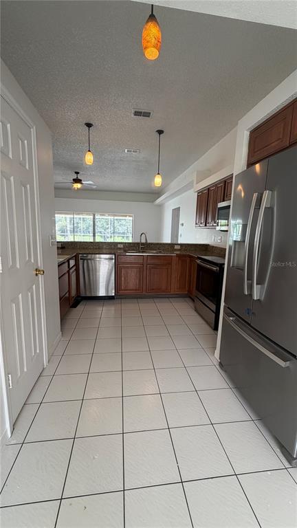 11719 Oswalt Road Clermont, FL 34711 - Photo 5 of 25 Gallery Image 5