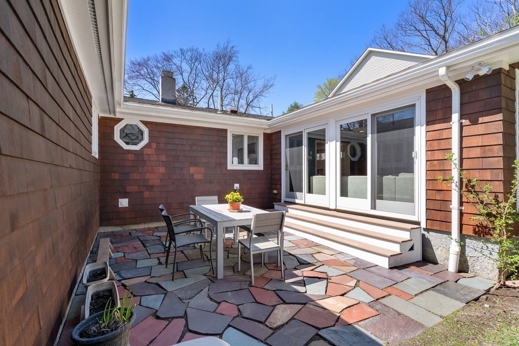 68 Brierfield Road Newton, MA 02461 - Photo 29 of 32 Gallery Image 29