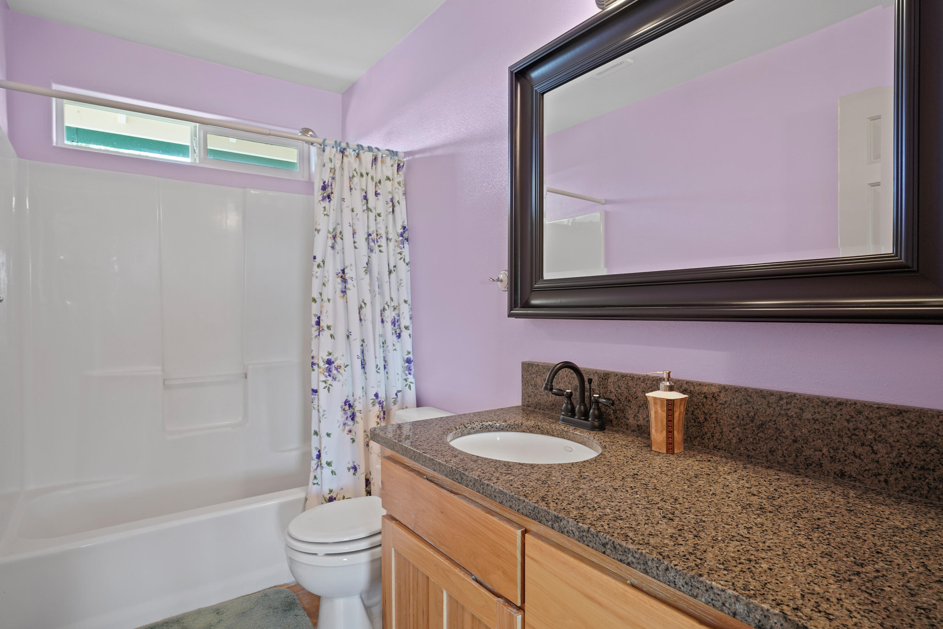61530 Ward Road Bend, OR 97702 - Photo 24 of 43 Main Bath 2
