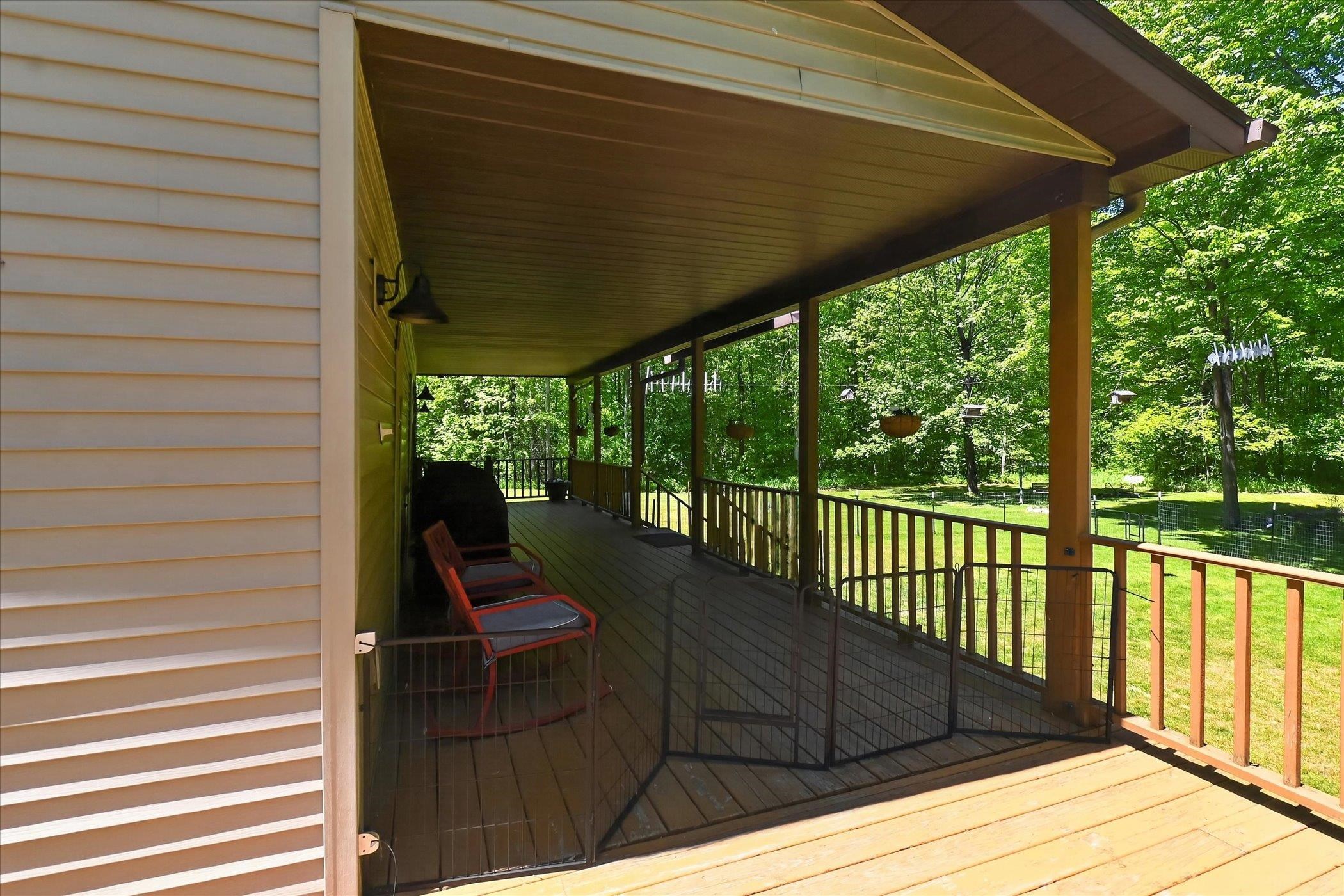 2350 Dale Road Beaverton, MI 48612 - Photo 4 of 43
