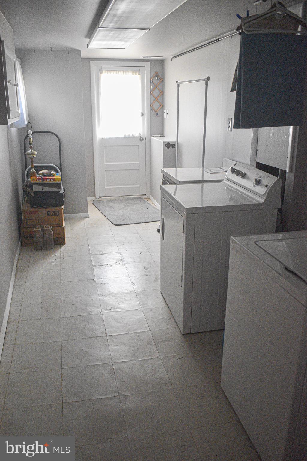 10864 Knights Road Philadelphia, PA 19154 - Photo 26 of 30