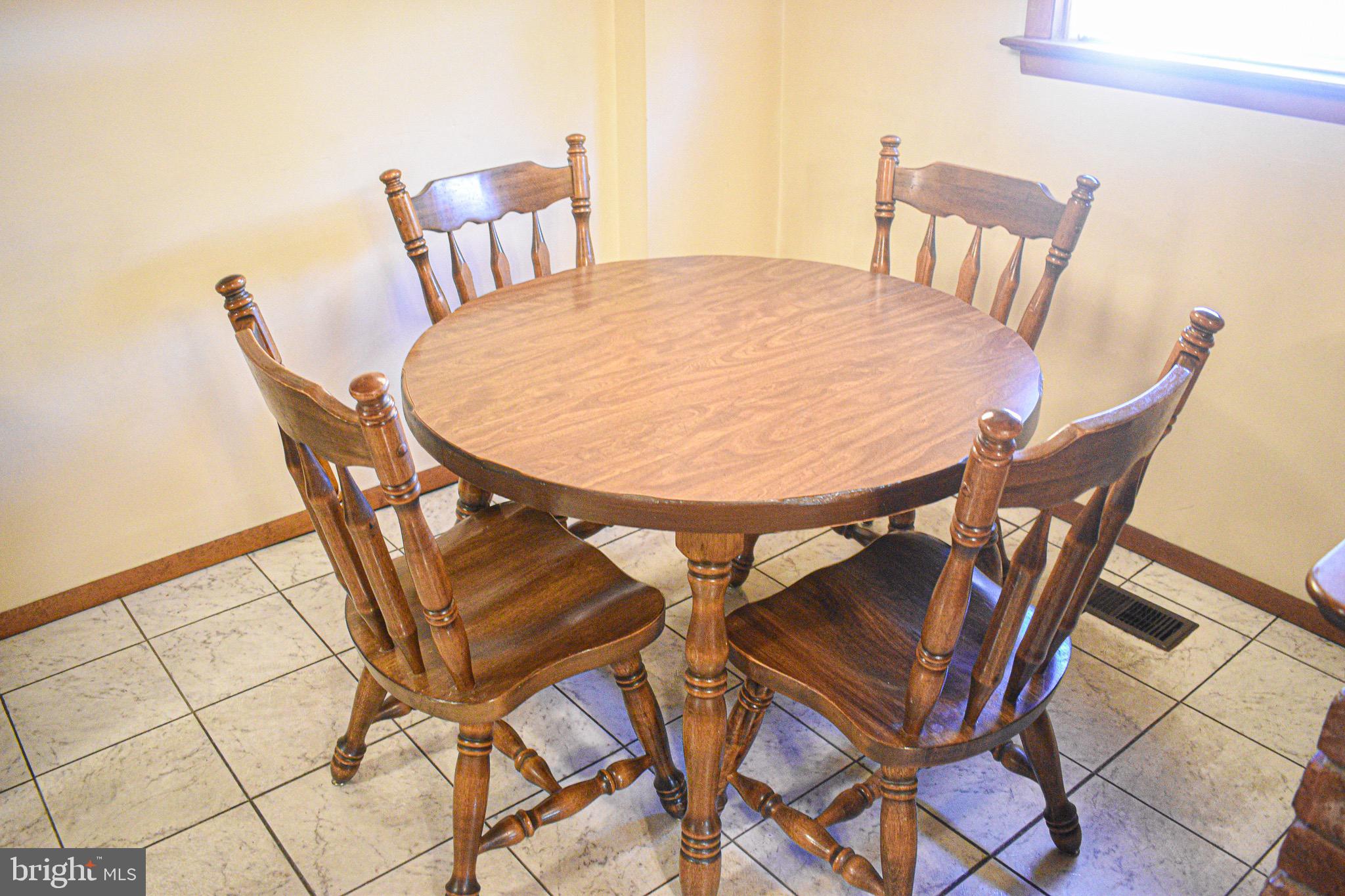 10864 Knights Road Philadelphia, PA 19154 - Photo 10 of 30
