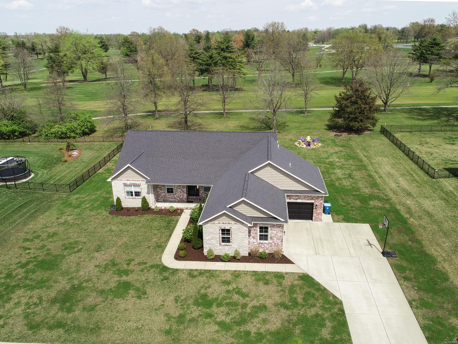 3733 Golfview Circle Shiloh, IL 62221 - Photo 48 of 57 Gallery Image 48