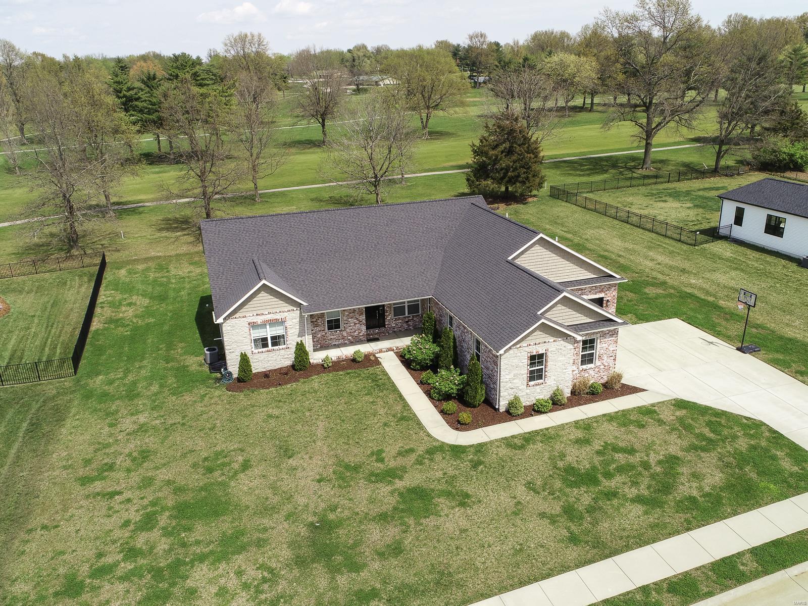 3733 Golfview Circle Shiloh, IL 62221 - Photo 49 of 57 Gallery Image 49