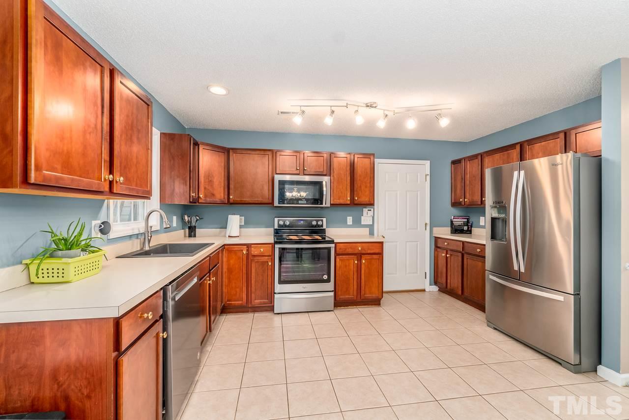 62 Hillandale Road Spring Lake, NC 28390 - Photo 10 of 22