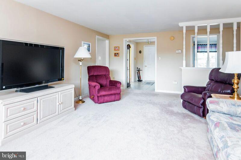 263 Kunkle Road Fawn Grove, PA 17321 - Photo 20 of 30 Living Room