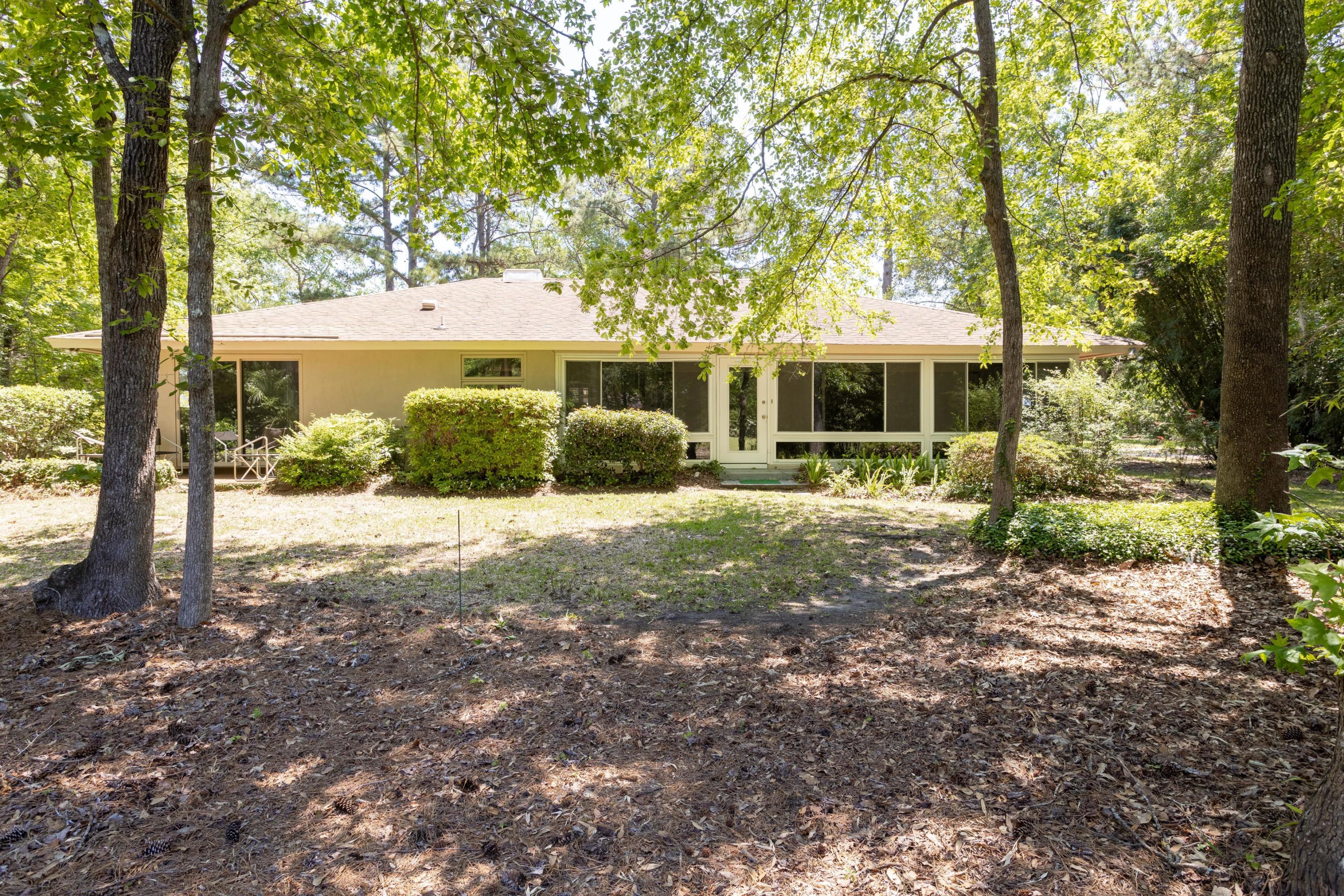 815 Farm Quarter Road Mount Pleasant, SC 29464 - Photo 17 of 20 Coastalrephotofarmq-17