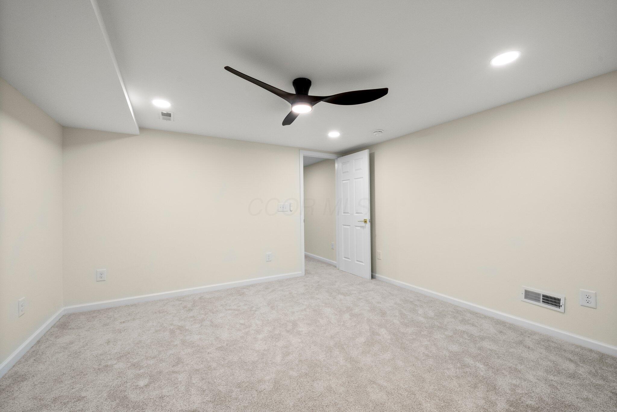 80 Pocono Road Columbus, OH 43235 - Photo 38 of 51 DSC02340
