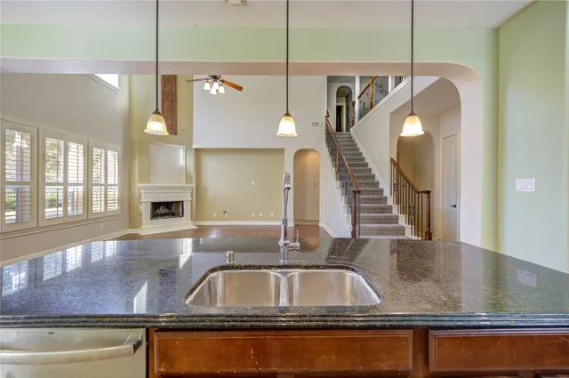 $4,000 | 9230 Hernshead Lane, Missouri City, TX 77459