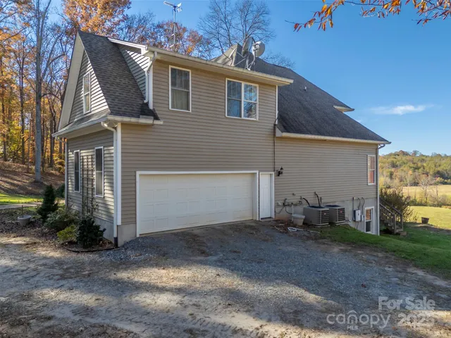 $1,195,000 | 10105 Highway 108, Mill Spring, NC 28756