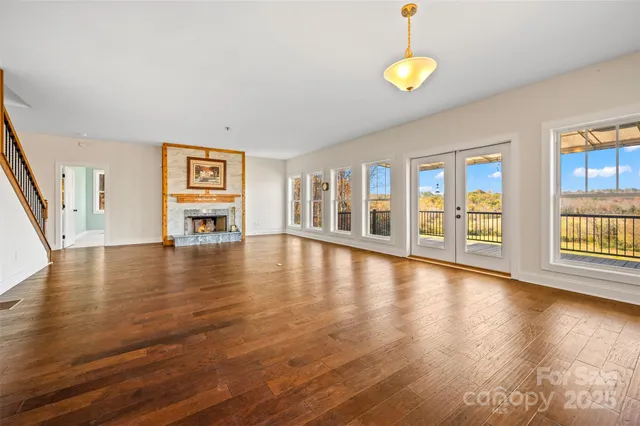 $1,195,000 | 10105 Highway 108, Mill Spring, NC 28756