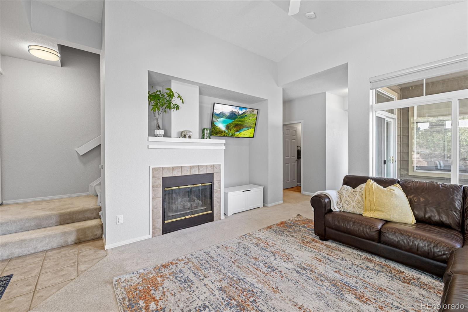 6472 Silver Mesa Drive, Unit D Highlands Ranch, CO 80130 - Photo 5 of 40