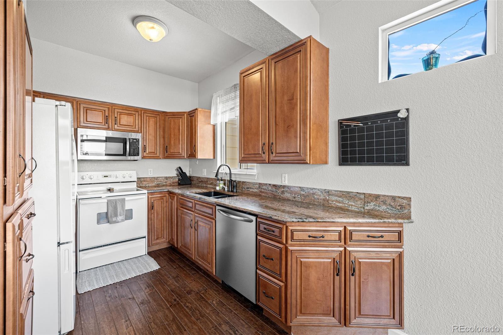 6472 Silver Mesa Drive, Unit D Highlands Ranch, CO 80130 - Photo 10 of 40
