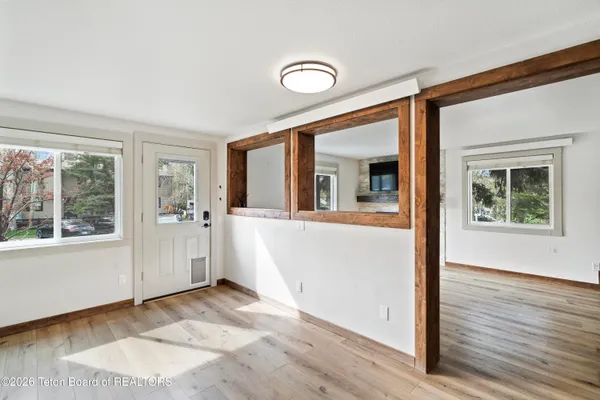 $1,369,000 | 360 East Simpson Avenue, Unit 19, Jackson, WY 83001
