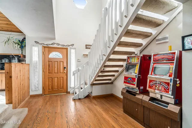 $1,995,000 | 28132 Oak Springs Canyon Road, Santa Clarita, CA 91387