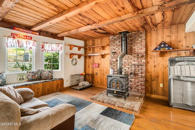 $1,995,000 | 28132 Oak Springs Canyon Road, Santa Clarita, CA 91387