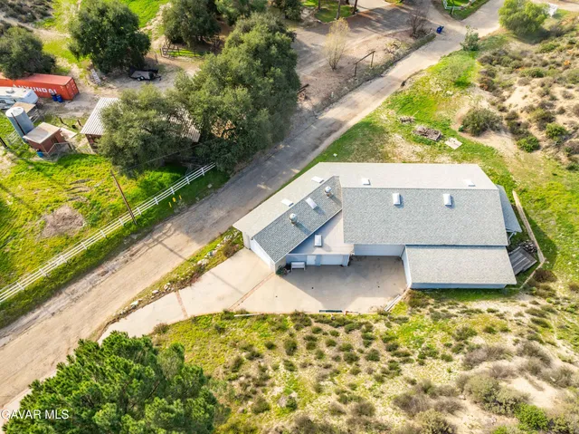 $1,995,000 | 28132 Oak Springs Canyon Road, Santa Clarita, CA 91387