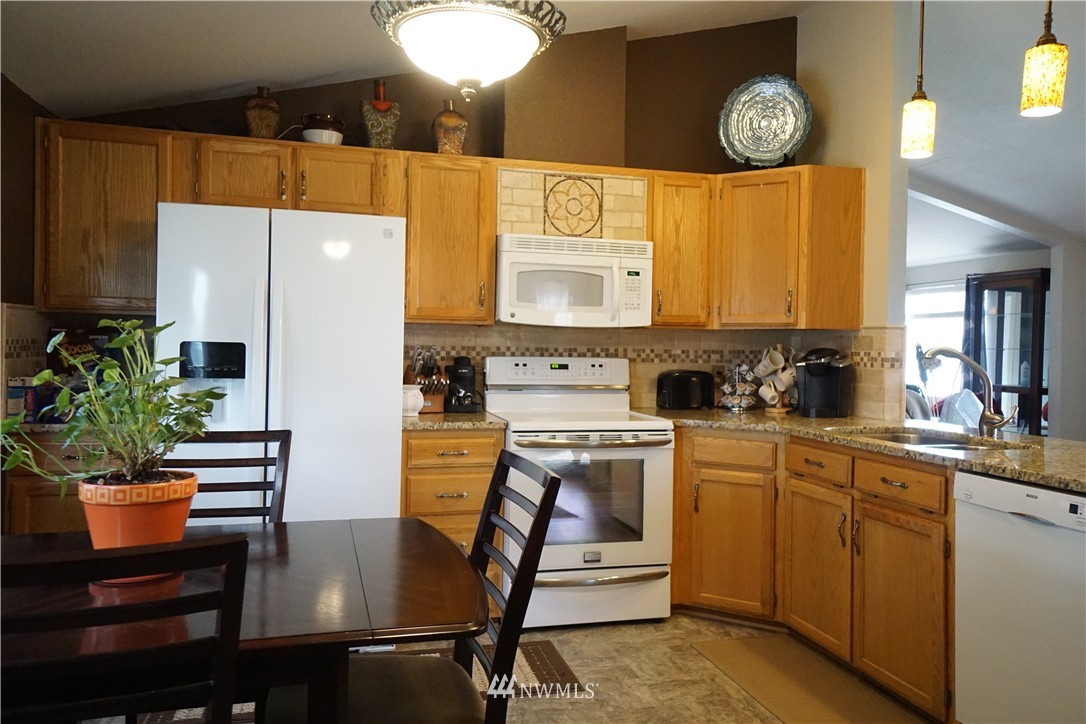 13094 Nw Road Ephrata, WA 98823 - Photo 6 of 19 Gallery Image 6