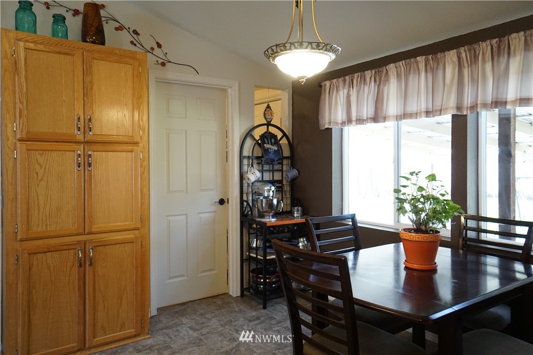 13094 Nw Road Ephrata, WA 98823 - Photo 9 of 19 Gallery Image 9