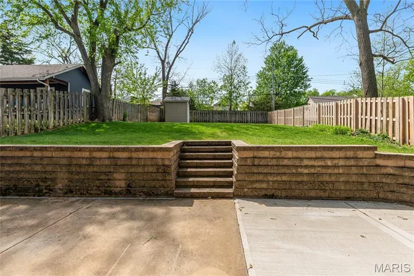 $1,149,000 | 7434 Hoover Avenue, Richmond Heights, MO 63117