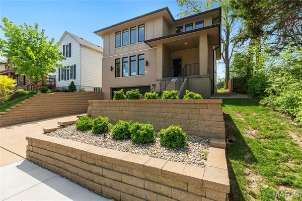 $1,149,000 | 7434 Hoover Avenue, Richmond Heights, MO 63117