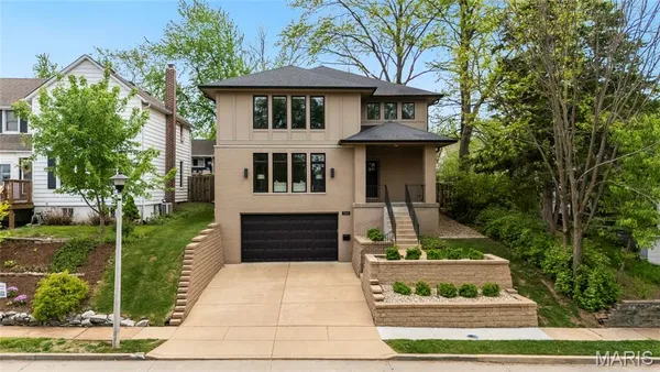 $1,149,000 | 7434 Hoover Avenue, Richmond Heights, MO 63117