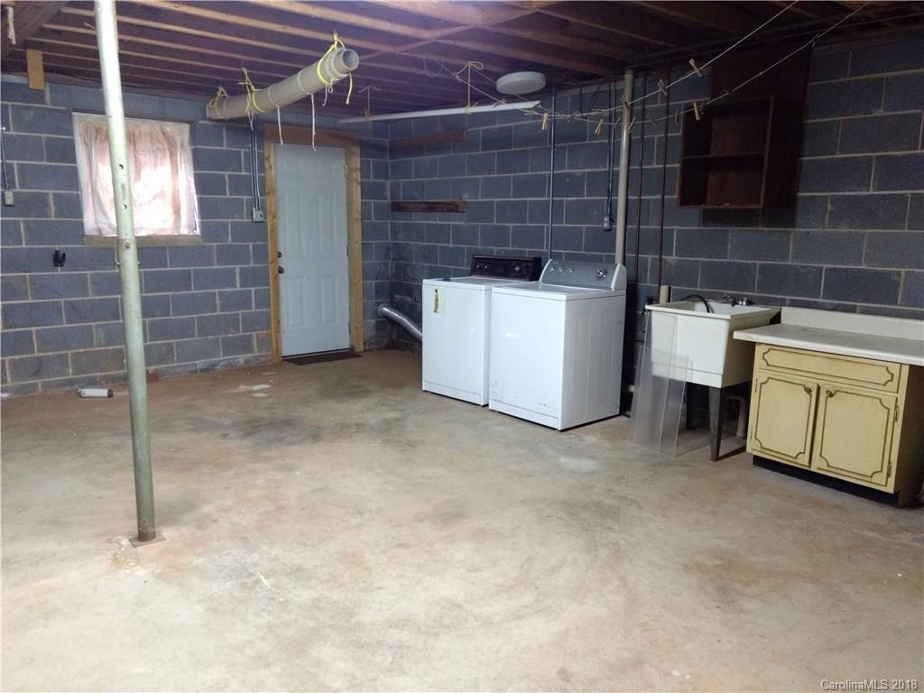 414 Blanton Road Mill Spring, NC 28756 - Photo 13 of 21