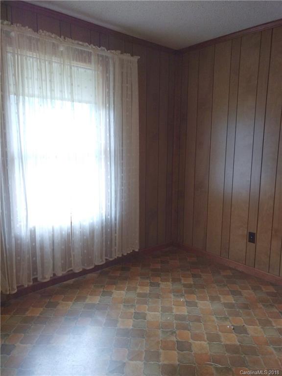 414 Blanton Road Mill Spring, NC 28756 - Photo 7 of 21