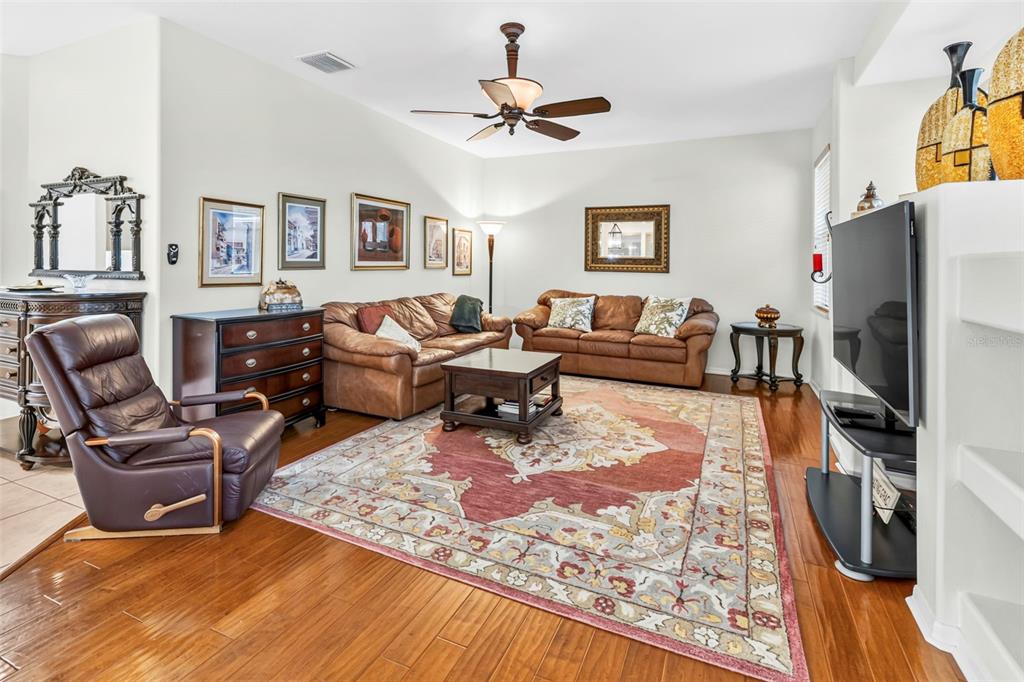28 Camelot Ridge Drive Brandon, FL 33511 - Photo 29 of 66 Gallery Image 29