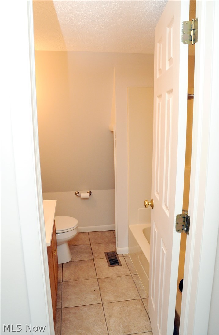 65551 Slaughter Hill Road Cambridge, OH 43725 - Photo 6 of 22