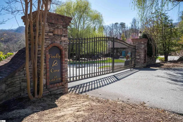 $88,000 | 126 Kellerman Point, Lake Lure, NC 28746