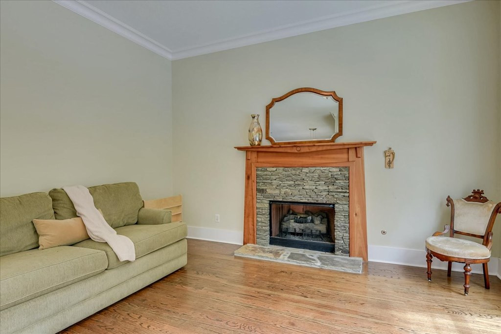 723 Marsh Point Road Evans, GA 30809 - Photo 12 of 51 Gallery Image 12