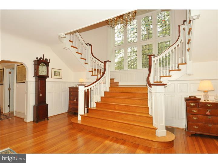 298 South Aberdeen Avenue Wayne, PA 19087 - Photo 4 of 25