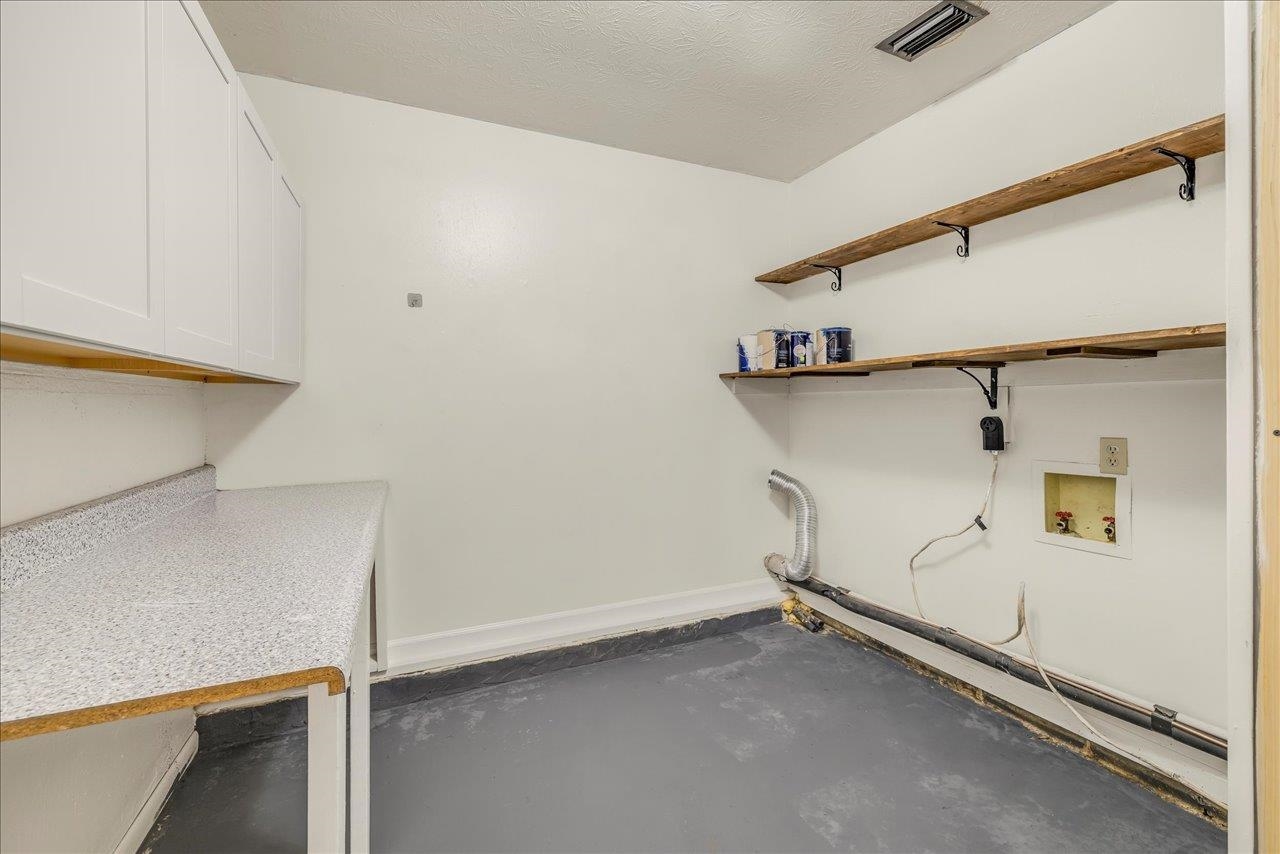 1826 Mayfair Road Tallahassee, FL 32303 - Photo 3 of 40 Gallery Image 3
