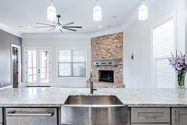 $949,000 | Undisclosed Address, Metairie, LA 70005