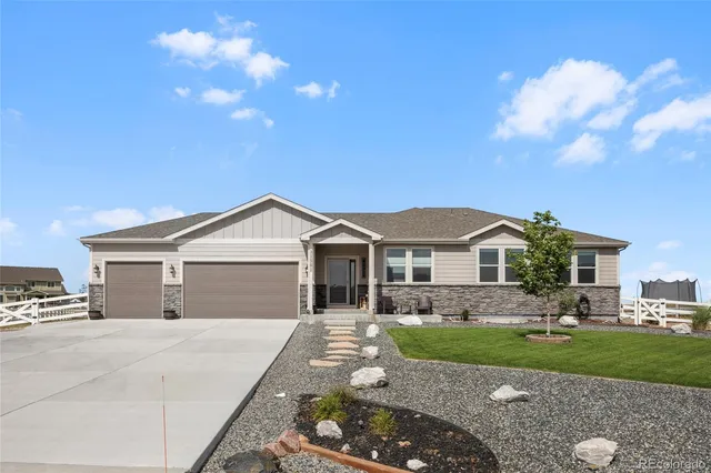 $800,000 | 31501 East 161st Court, Hudson, CO 80642