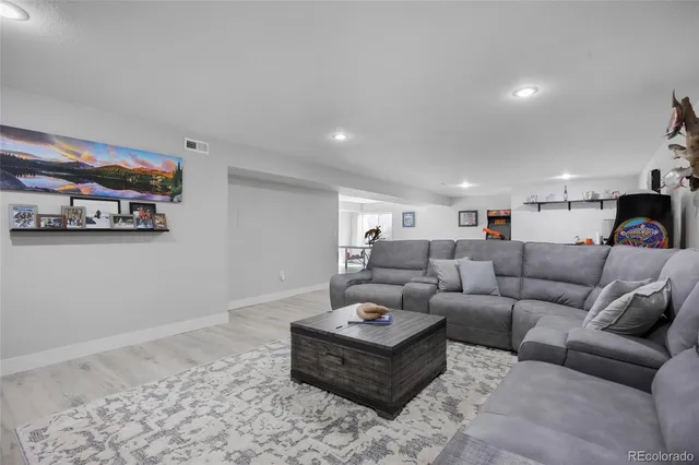 $800,000 | 31501 East 161st Court, Hudson, CO 80642