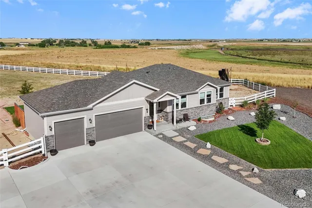 $800,000 | 31501 East 161st Court, Hudson, CO 80642