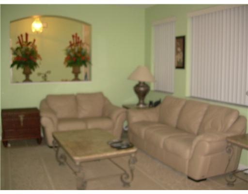 3161 Laurel Ridge Circle Riviera Beach, FL 33404 - Photo 5 of 14 Additional Photo