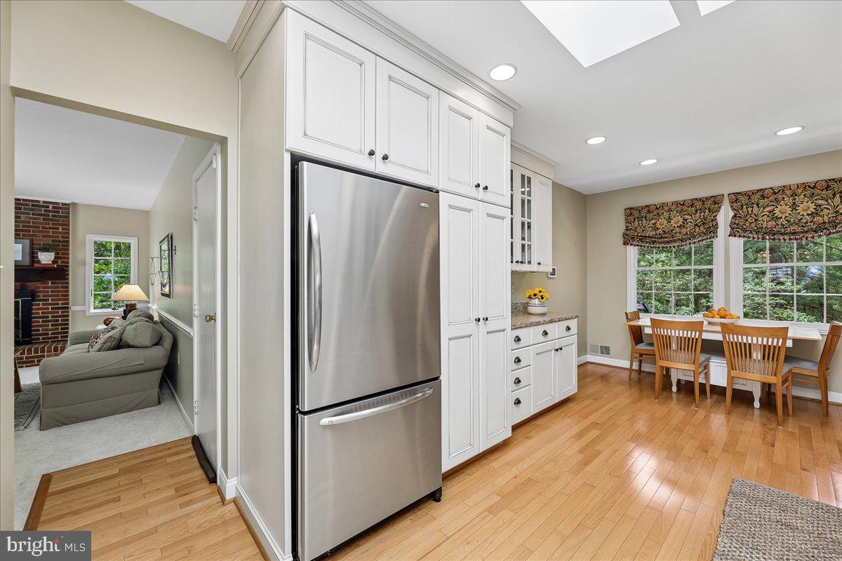2520 Penny Royal Lane Reston, VA 20191 - Photo 5 of 40
