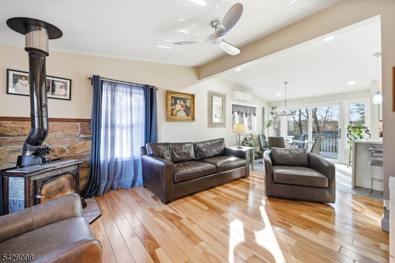 6 Ramsay Road Hewitt, NJ 07421 - Photo 7 of 45